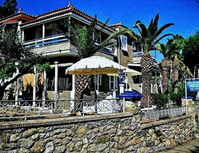 Alex - Nancy Apartments - Zaga Beach Koroni  Exterior photo